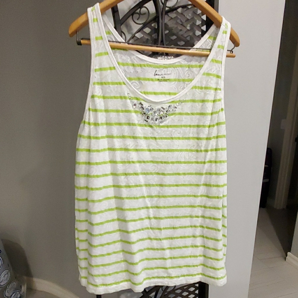 Lane Bryant Tank - Picture 2 of 5